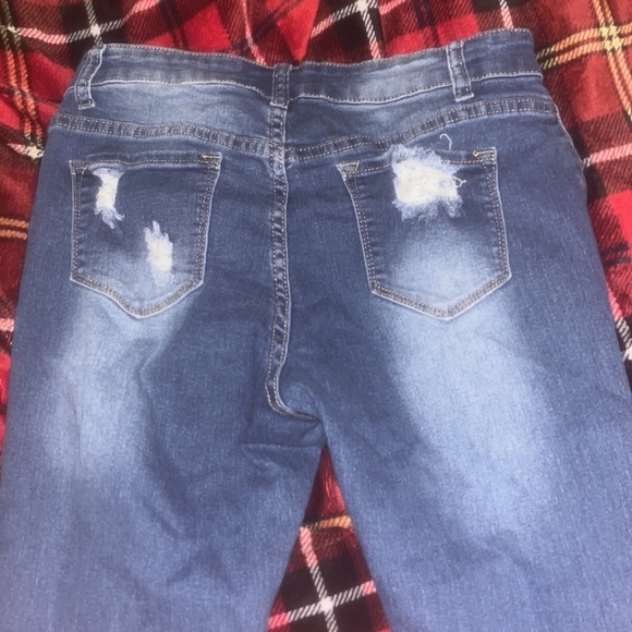 Jeans - Picture 4 of 4